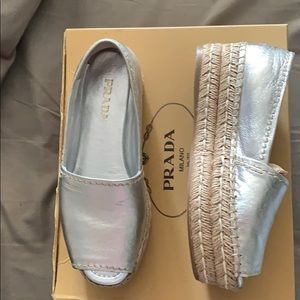 Silver Prada peep-toe Flatforms (40mm)